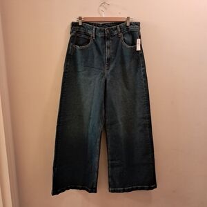 Gap Jeans Women's 32/14S High Rise Stride Wide Leg Dark Wash Denim Short